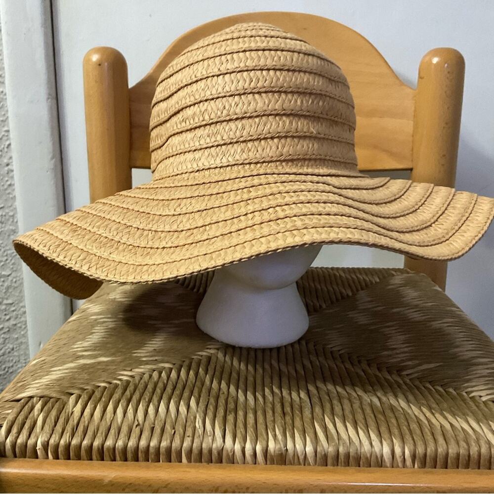 Time and Tru Straw Brim Hat O/S Vacation Resortwear Holiday Coconut Girl Resort